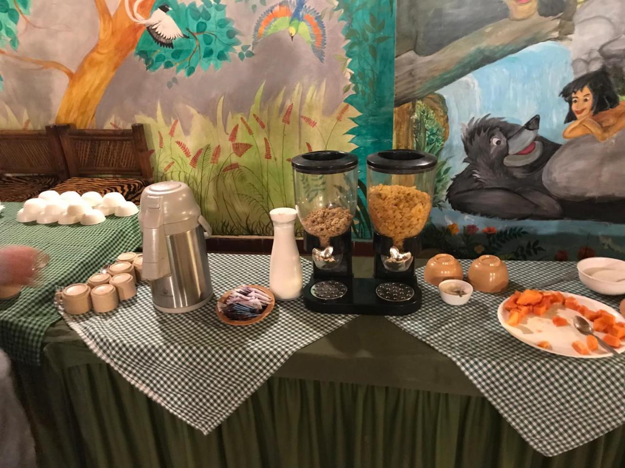 Baaz Jungle Resort Khawasa Bagian luar foto